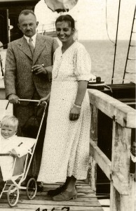 Dr. Fritz und Margarete Kahl mit Sohn Gerhard 1934 © Dr. Eugen Kahl